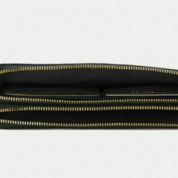 🍒COACH LARGE DOUBLE ZIP WRISTLET🍒 - Picture 5 of 8